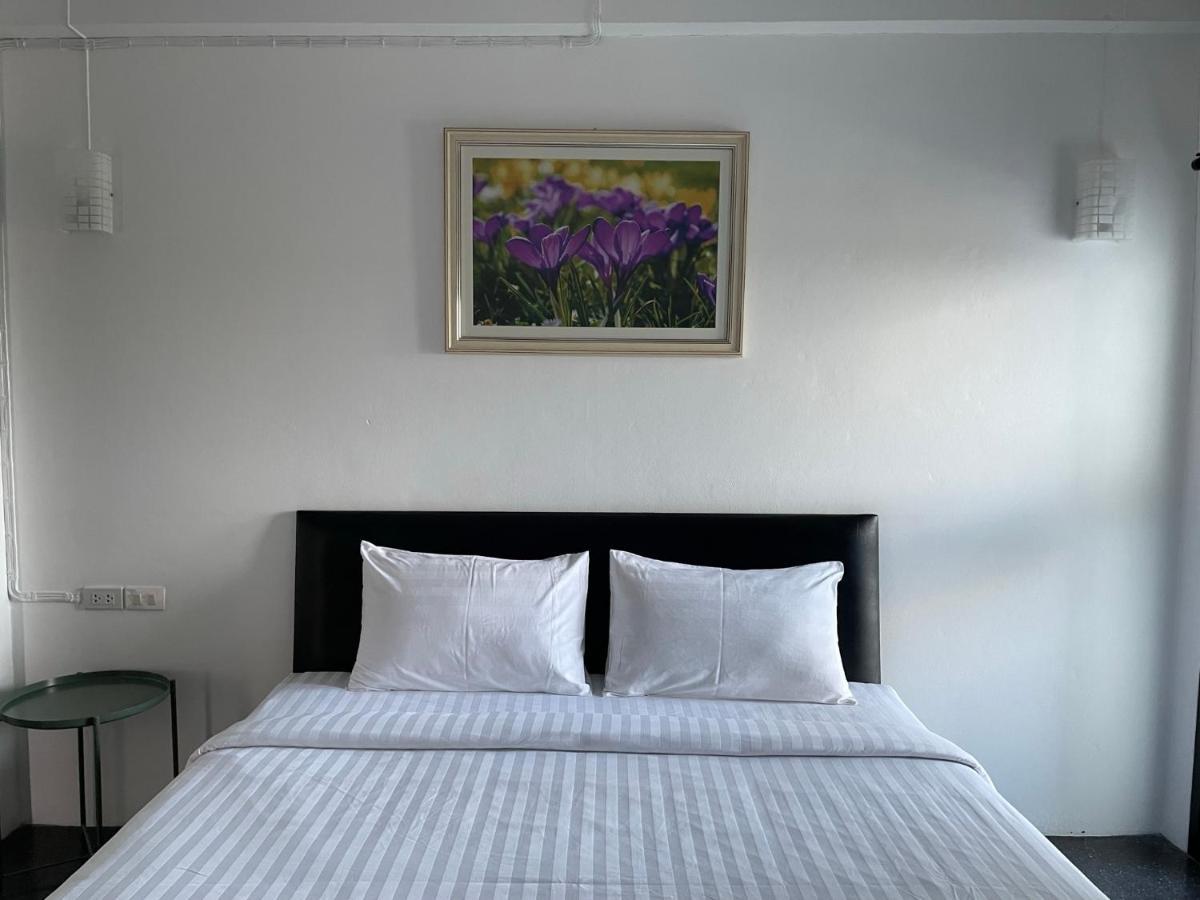 Inn My Place Пакчонг Экстерьер фото